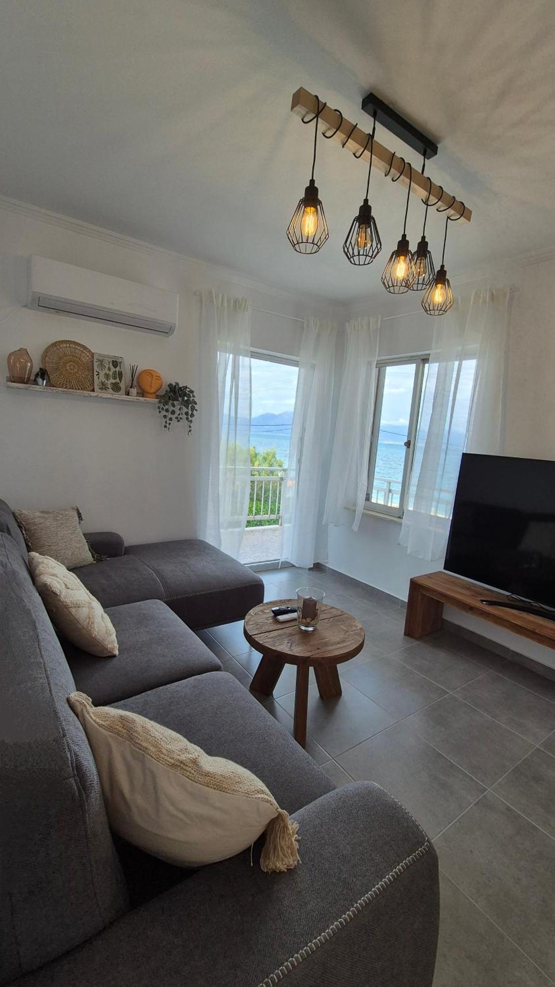 Lana'S Place Kalamos  Bagian luar foto